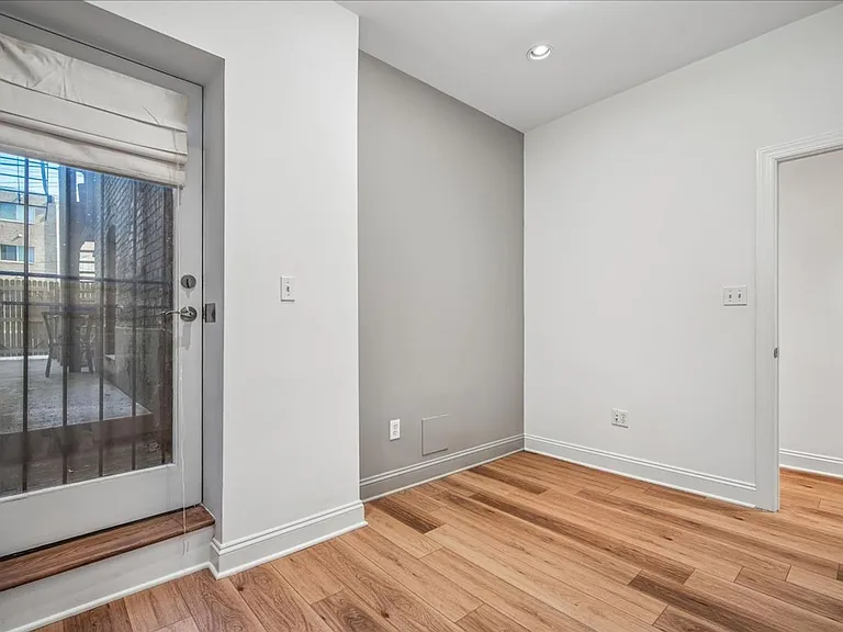 1317 Harvard St NW #1 — Photo 18