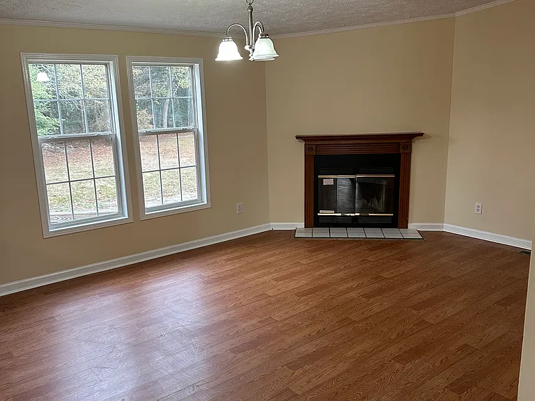 304 Carla Ann Dr — Photo 9