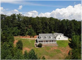 225 Johnny Cox Rd, Westminster, SC 29693