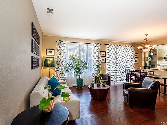 4th image of 27704 Thalia Ln