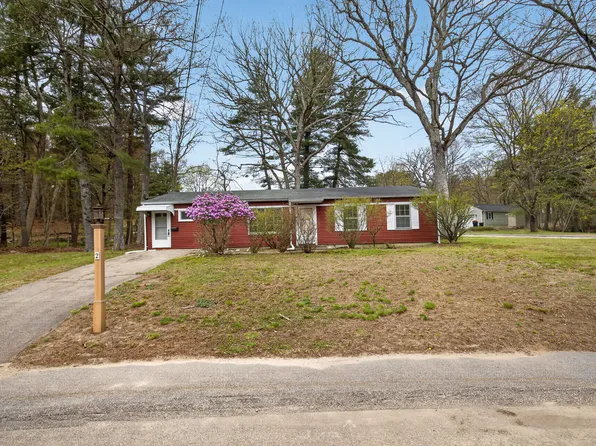 2 Robs Ln, Sharon, MA 02067