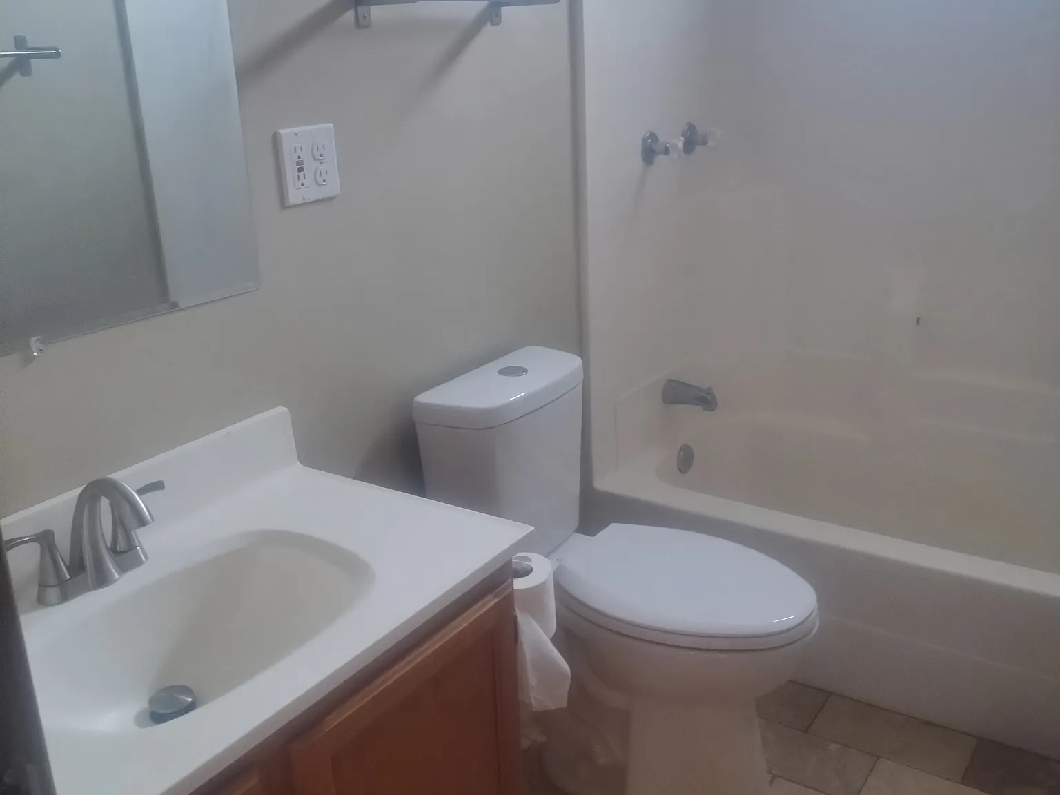 1 bed, 950 sqft, $725 — Photo 4