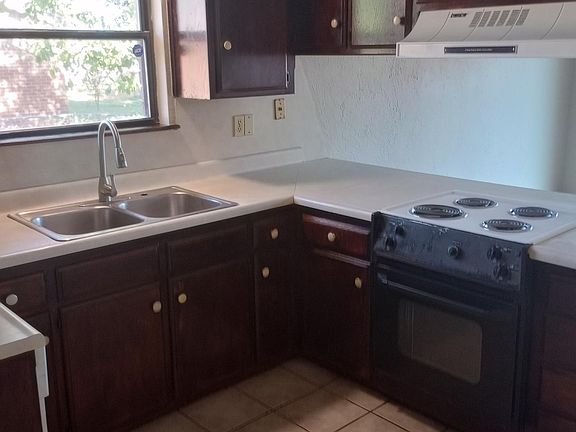5th image of 7900 NW 5th St
