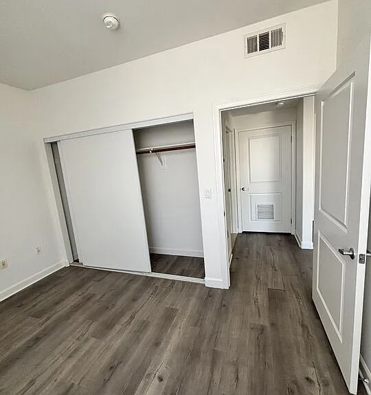 1412 S Sherbourne Dr #204 — Photo 6