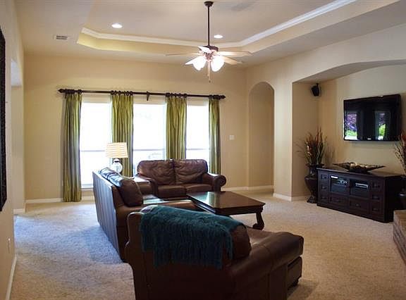 4th image of 8305 Patreota Dr