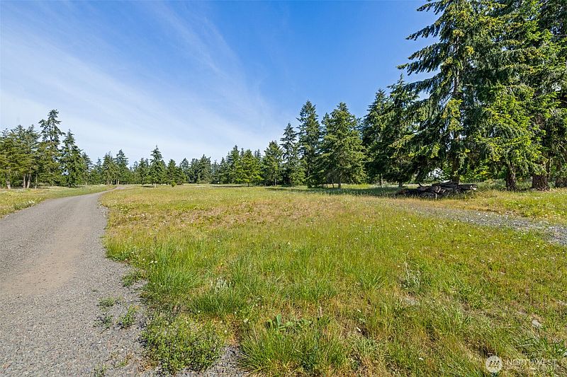 3rd image of 405 Riverside Road Lot A