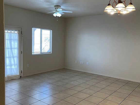 2nd image of 1000 La Fonda Dr #J