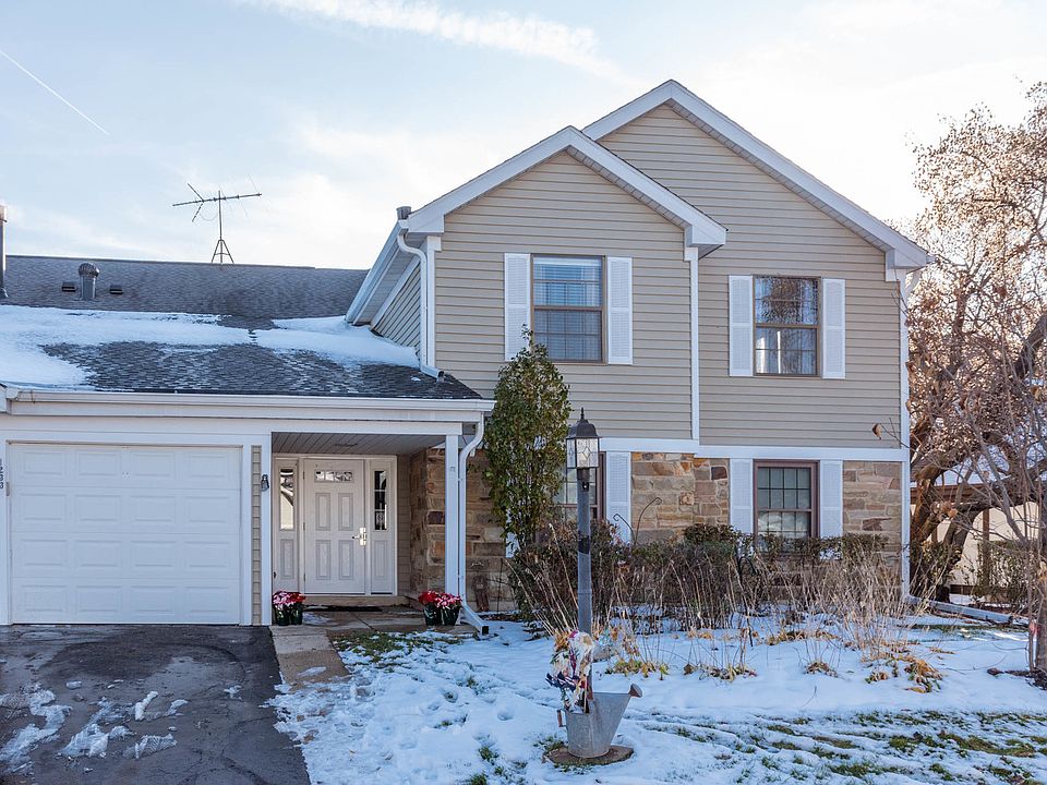 1st image of 1233 Sandhurst Ct Unit B2