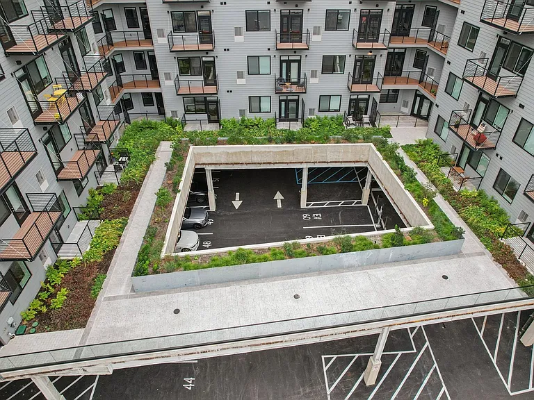 The Keystone Apartments — Photo 43