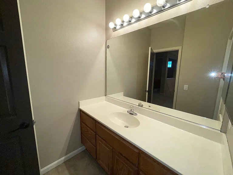 702 Quail Run Cir — Photo 48