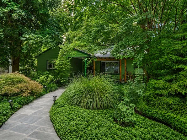 110 Devon Ct, Silver Spring, MD 20910