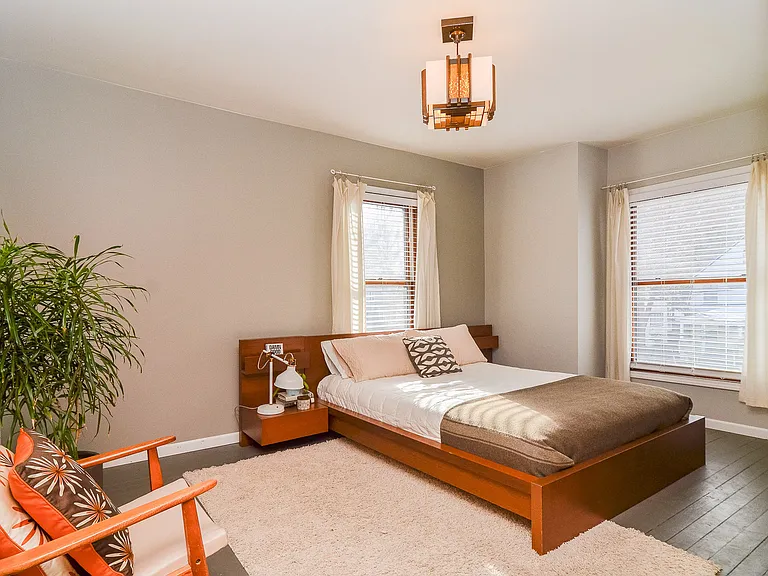 140 Fuller Ave SE — Photo 7