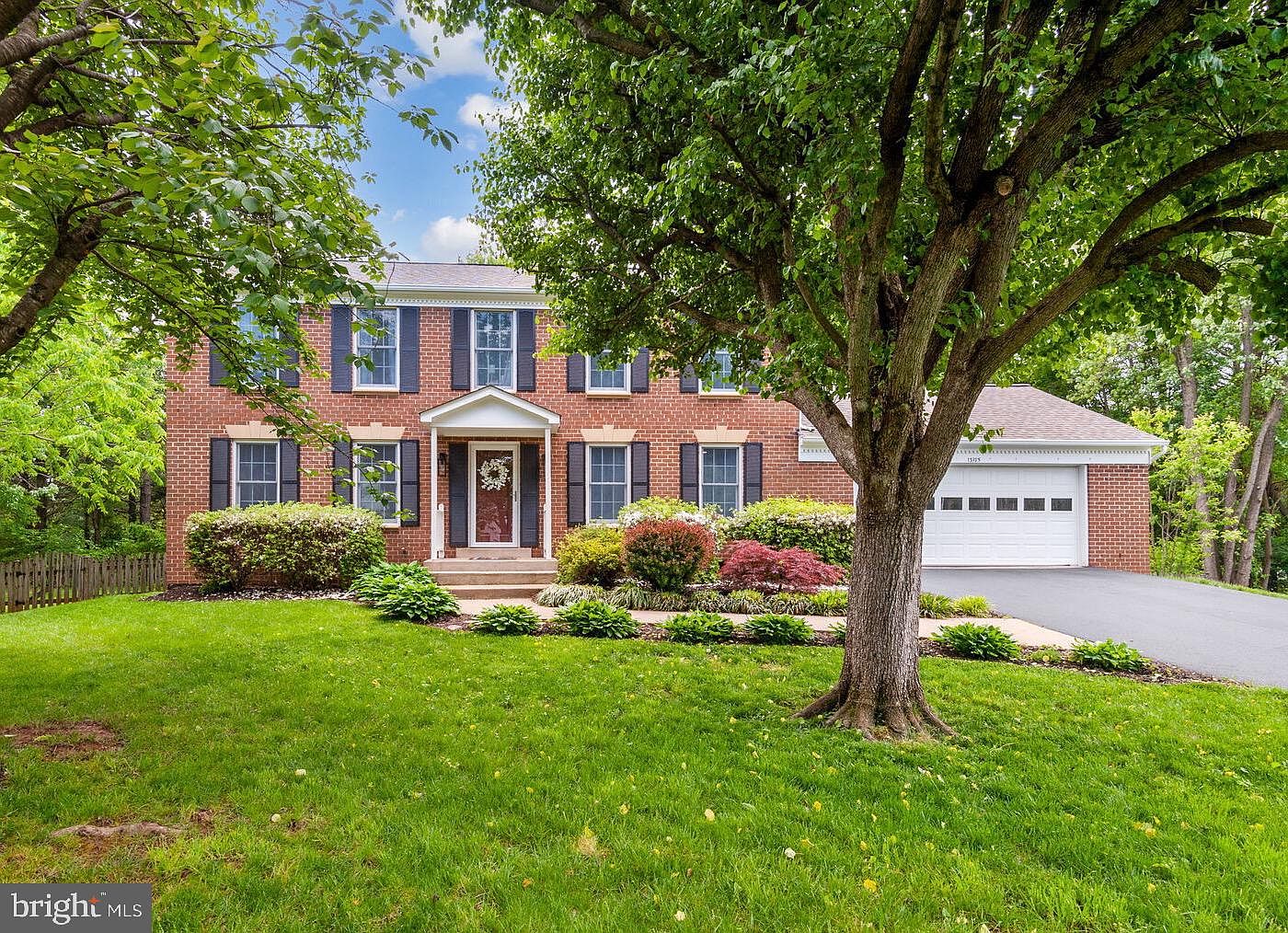 13175 Autumn Hill Ln, Herndon, VA 20171 Zillow