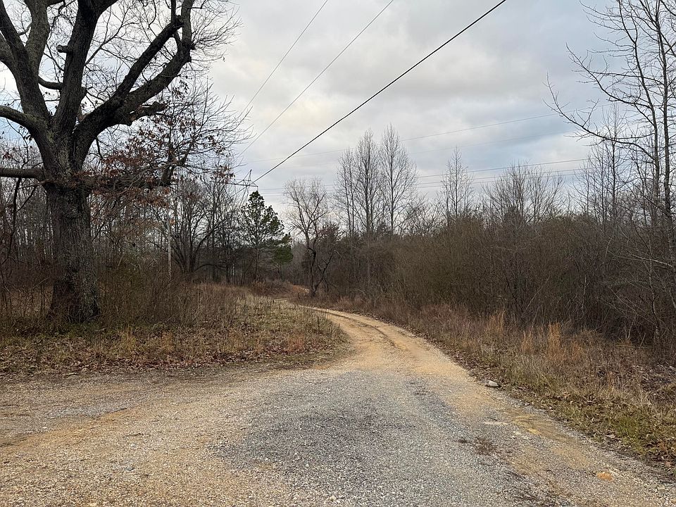 2nd image of 786 County Road 811