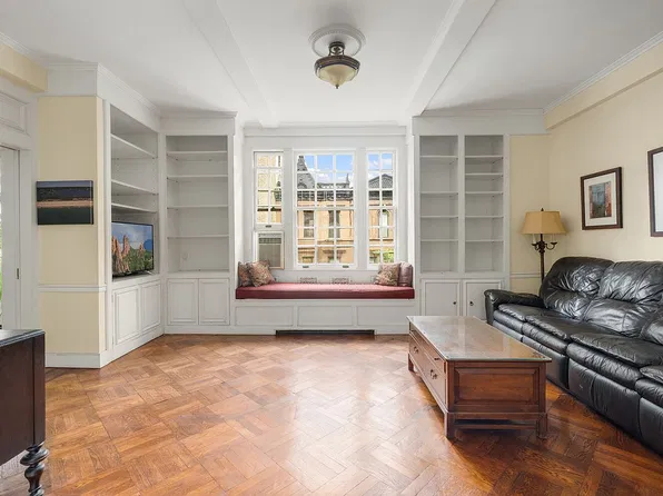 320 W 87th St APT 4E, New York, NY 10024