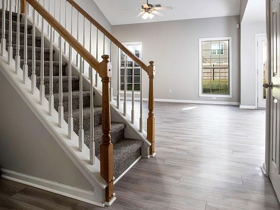 3rd image of 2488 Rockaway Pl