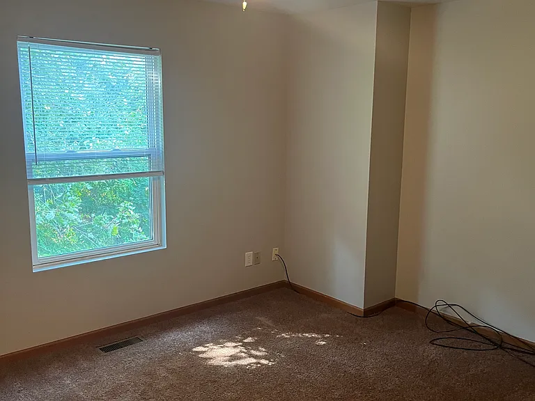11343 S Telegraph Rd #B — Photo 9