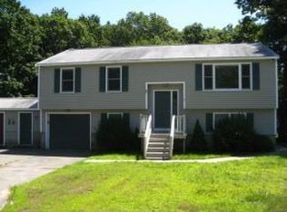 6 Zagarella Cir, Seabrook, NH 03874