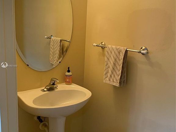 5th image of 8101 Briantea Dr #8101