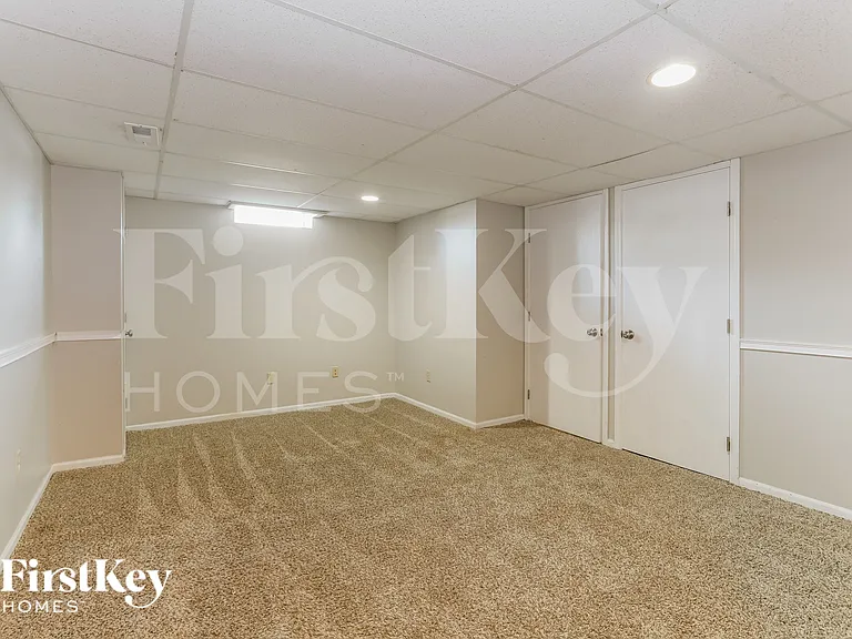 1162 Moneca St — Photo 12