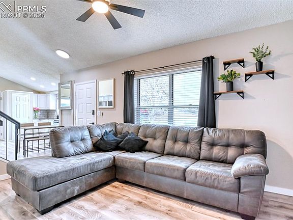 4th image of 5414 Alteza Dr