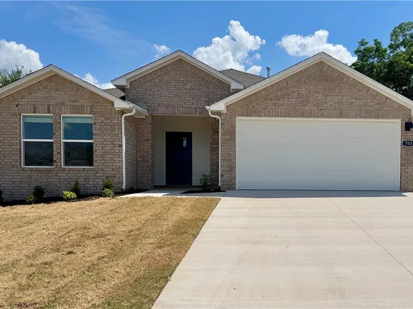 703 Picard Ave, Lowell, AR 72745