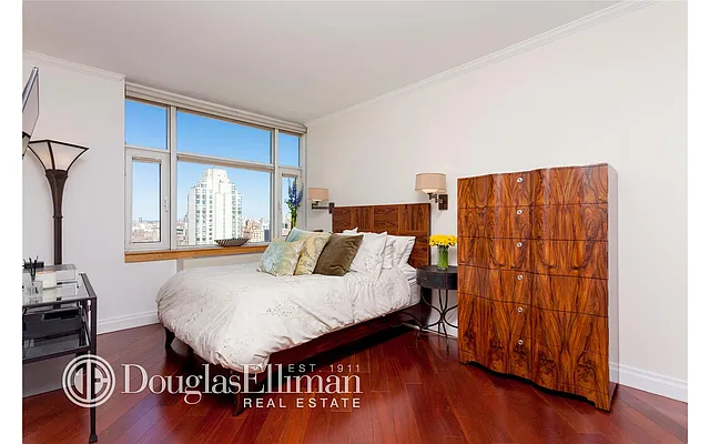 Sold by Douglas Elliman | media 3