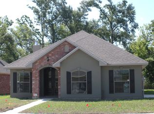 202 Linda Diane Ct, Montz, LA 70068