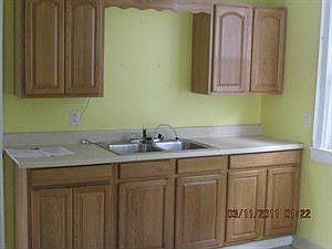 2nd image of 136 Woodside Ave
