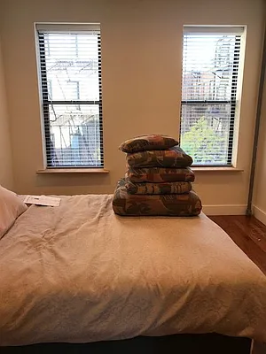 Rented by Fifth & Forever LLC | media 38