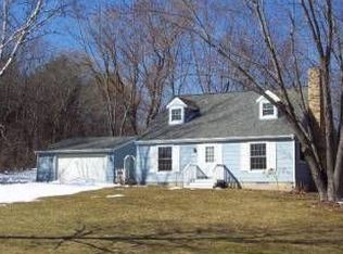 5713 Chateau Rd NW, Rochester, MN 55901