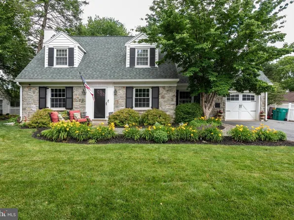 1982 Sterling Pl, Lancaster, PA 17601