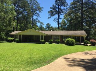 5950 Tall Pine Dr, Ball, LA 71405