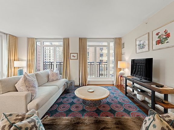 2nd image of 45 Park Ave APT 901