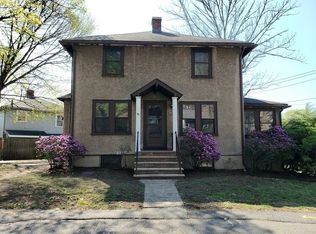 82 North St, Stoneham, MA 02180