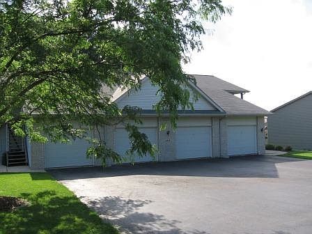 1st image of 4824 Pine Meadow Pkwy APT 2