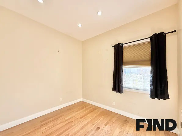 169 Sackett Street image 19 of 27