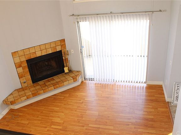 4th image of 2038 S Bon View Ave Unit A
