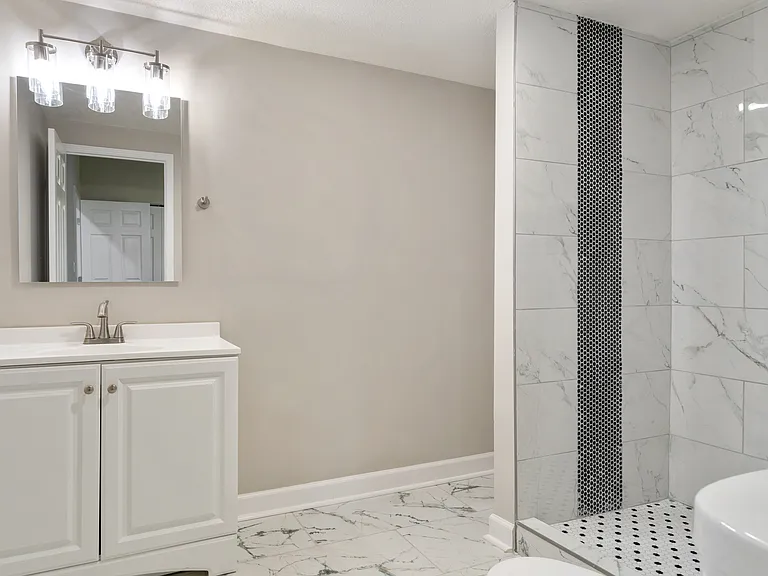 3032 Wayne Ave — Photo 23