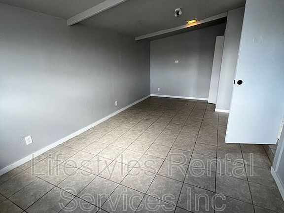 4th image of 6710 Watoma St