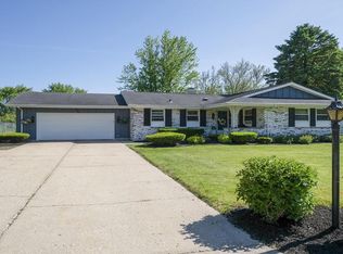 824 E Morning Glory Ln, Beloit, WI 53511