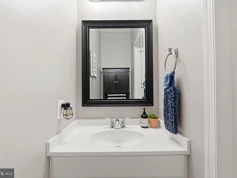 12109 Wedgeway Ct — Photo 11