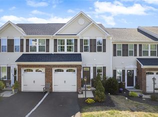5250 Lantern Hill Ext, Pittsburgh, PA 15236