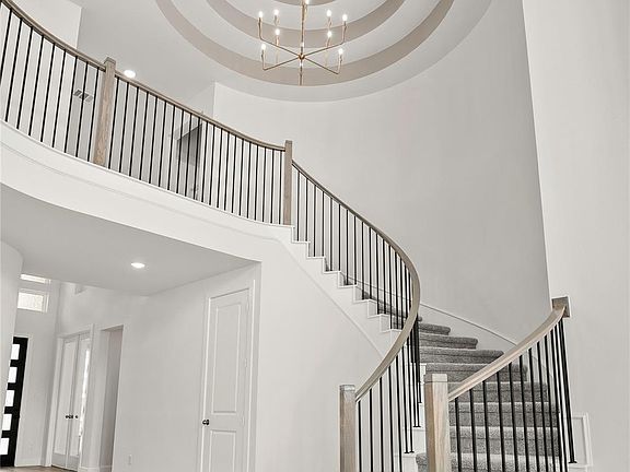2nd image of 5615 Sandcastle Ridge Dr