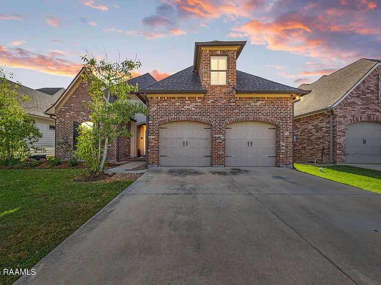 117 San Sebastian Dr — Photo 24
