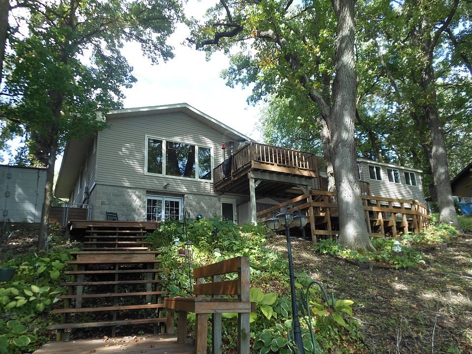 1st image of 32722 Ironwood Dr
