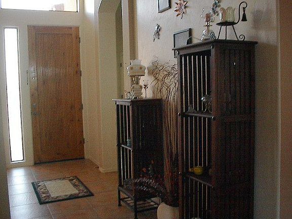Formal entry w/ tile