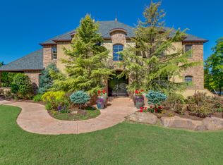 11301 Countryside Ct, Edmond, OK 73013