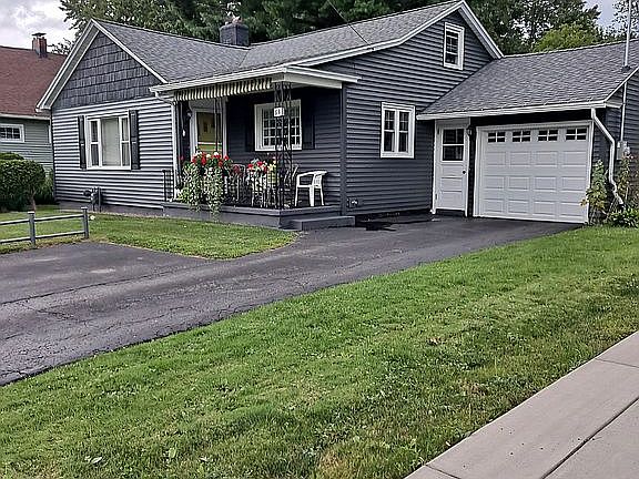 3rd image of 63 S Alleghany Ave