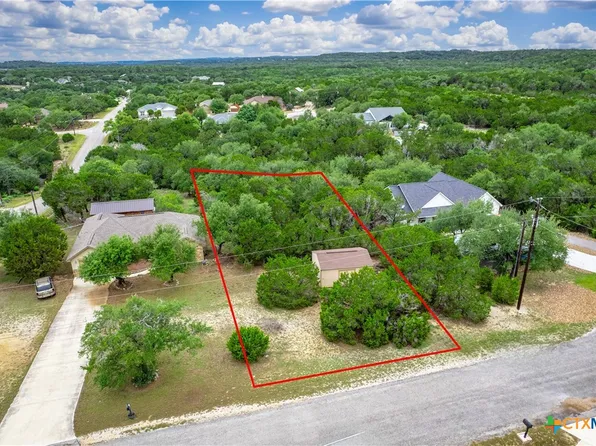 125 Garrett Way, Canyon Lake, TX 78133